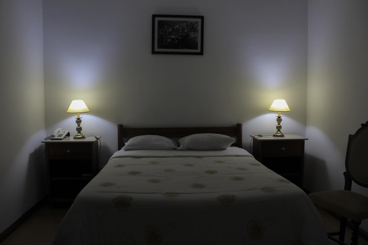 Hotel Oasis Санта-Марта-ди-Пенагиан Экстерьер фото