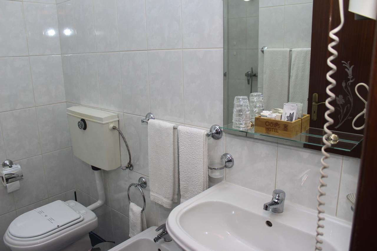 Hotel Oasis Санта-Марта-ди-Пенагиан Экстерьер фото